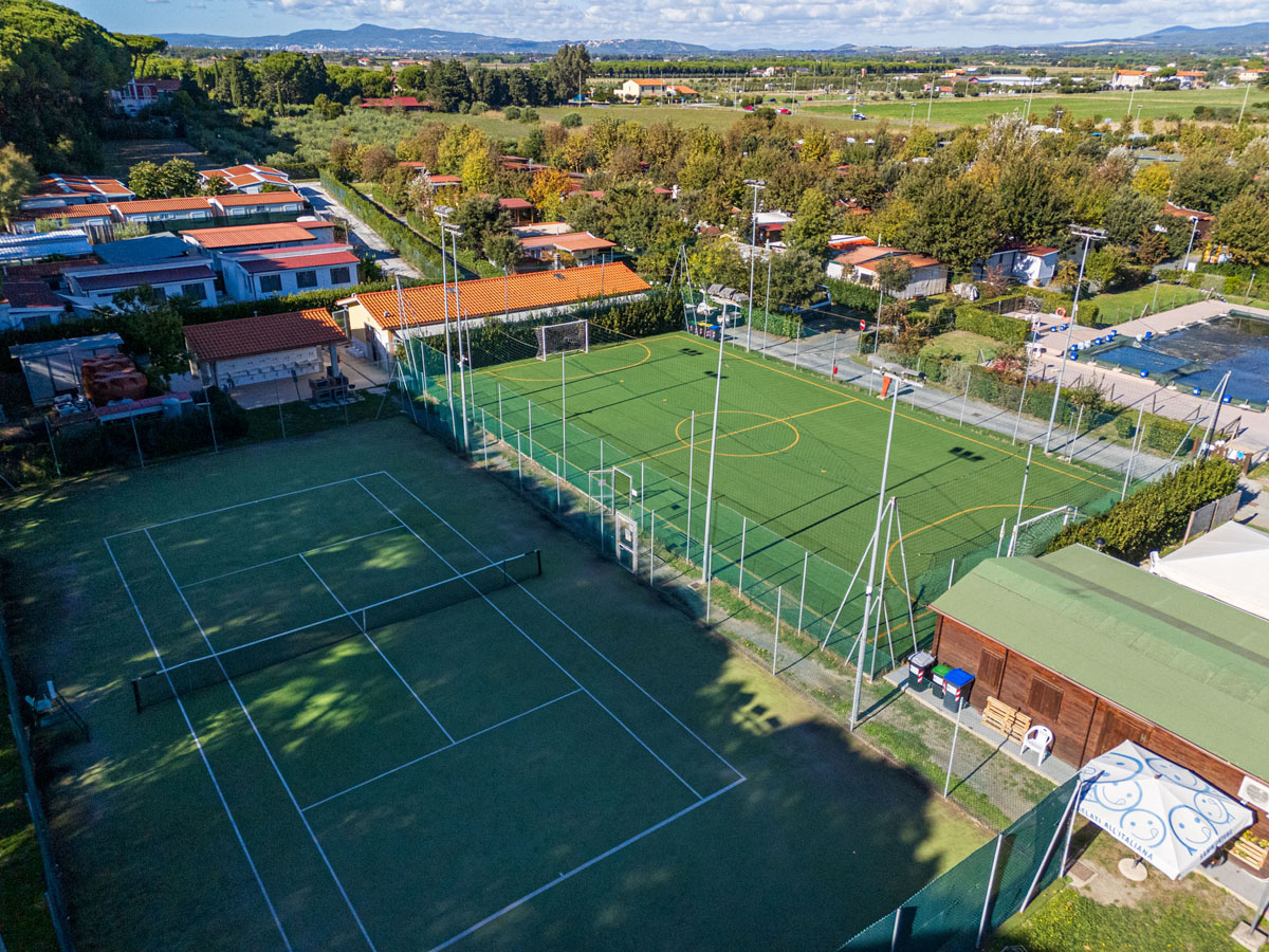 Gite Scolastiche 10 campi sport 01